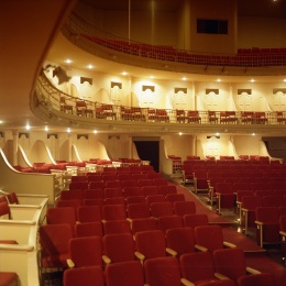 24 de Junho - Vista interna do Teatro Municipal — São João da Boa Vista (SP) — 196 Anos.
