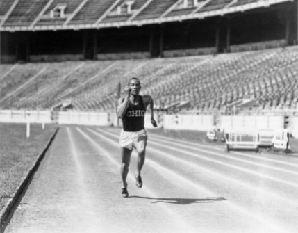 12 de Setembro – Jesse Owens - 1913 – 104 Anos em 2017 - Acontecimentos do Dia - Foto 3.