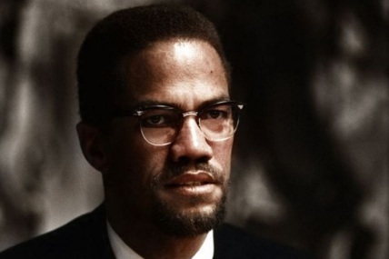 19 de Maio - 1925 – Malcolm X, líder negro estadunidense - foto colorida.