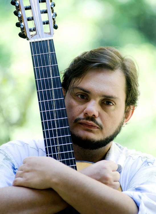 24-de-janeiro-yamandu-costa-violonista-e-compositor-brasileiro