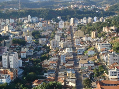 30 de Setembro – Foto aérea da cidade — Viçosa (MG) — 146 Anos em 2017.