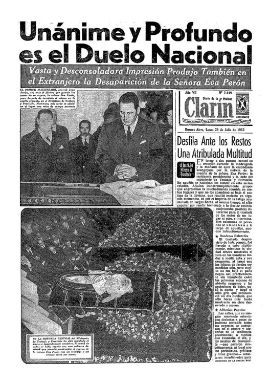 7 de Maio - Funeral de Eva Perón no jornal 'O Clarin'.