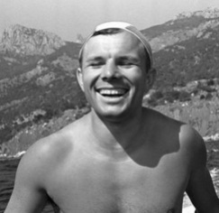 9 de março - Yuri Gagarin, cosmonauta soviético