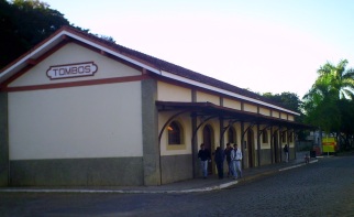 21 de Maio - Estação Rodoviária - Tombos (MG) 165 Anos.