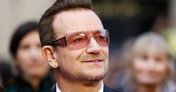 10 de Maio - 1960 - Bono, da banda U2.