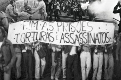 1 de Abril - 1964 — Início do Regime militar no Brasil - Fim às prisões, torturas e assassinatos.