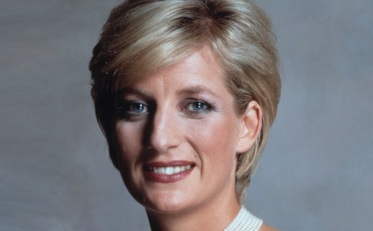 1 de Julho - 1961 – Diana, Princesa de Gales (m. 1997).