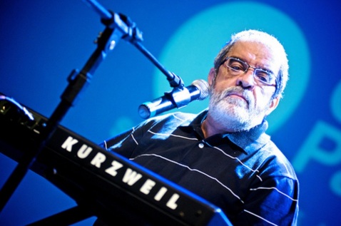 22 de maio - Zé Rodrix, cantor, compositor e instrumentista brasileiro