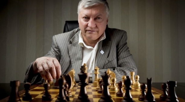23 de maio - Anatoly Karpov, jogador de xadrez russo