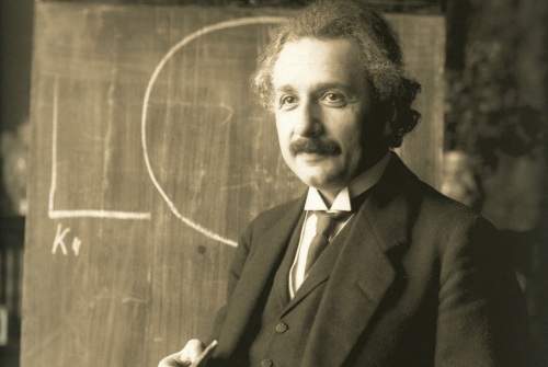 18 de Abril - 1955 — Albert Einstein, cientista alemão (n. 1879).
