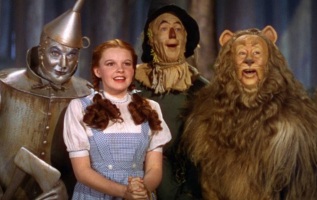 15 de Agosto – 1939 — Estreia de 'O Mágico de Oz'.