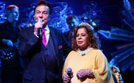 13 de Maio - Ângela Maria canta com Agnaldo Rayol.