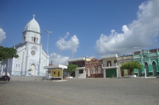 2 de Maio - Umbuzeiro (PB) - Centro - Igreja.