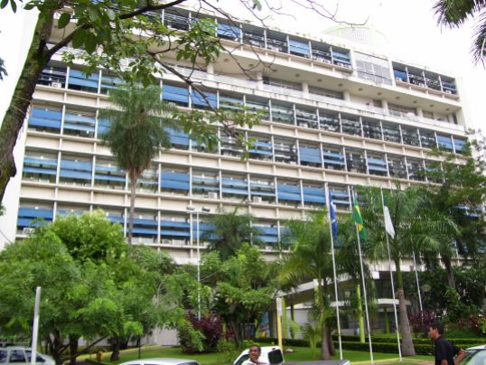 8 de Abril - O Palácio Alencastro, sede da Prefeitura de Cuiabá - MT.