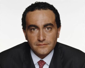 31 de Agosto — 1997 – Dodi Al-Fayed, produtor cinematográfico e empresário egípcio (n. 1955).