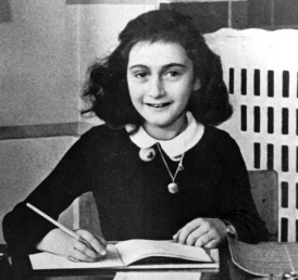 12 de junho - Anne Frank, escritora alemã e vítima judia dos nazistas