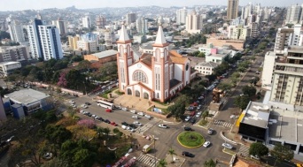 25 de Agosto — Foto aérea da Catedral Santo Antônio — Chapecó (SC) — 100 Anos em 2017.