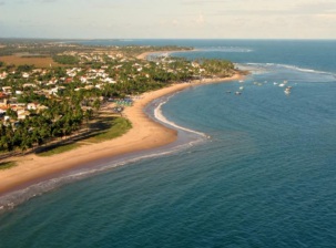 28 de Setembro – Vista aérea da Praia de Guarajuba — Camaçari (BA) — 259 Anos em 2017.