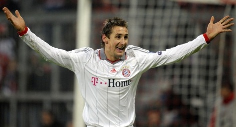 9 de Junho - 1978 — Miroslav Klose, futebolista, alemão, de origem polonesa - Jogando pelo Bayern de Munique.