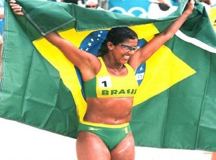 13-de-fevereiro-jacqueline-silva-ex-jogadora-brasileira-de-volei