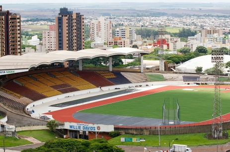 10 de Maio - 1947 - Maringá - PR - Estádio Regional Willie Davids