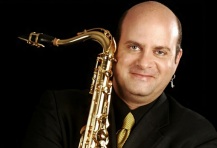 17 de Julho - 1966 – Derico, saxofonista brasileiro.