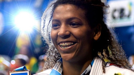 24 de Abril - 1992 - Rafaela Silva - judoca medalhista olímpica brasileira.