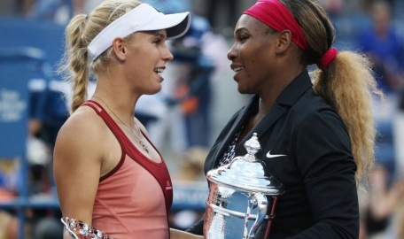 26 de Setembro – Serena Williams - 1981 – 35 Anos em 2017 - Acontecimentos do Dia - Foto 6 - Caroline Wozniacki e Serena Williams.
