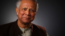 2006 - Muhammad Yunus e o Banco Grameen - microcrédito - pequenos empréstimos para tirar da miséria milhões de pessoas em todo o mundo.