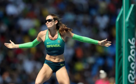 16 de Março - Fabiana Murer, atleta brasileira, campeã mundial, pan-americana, recordista brasileira e sul-americana do salto com vara., 3